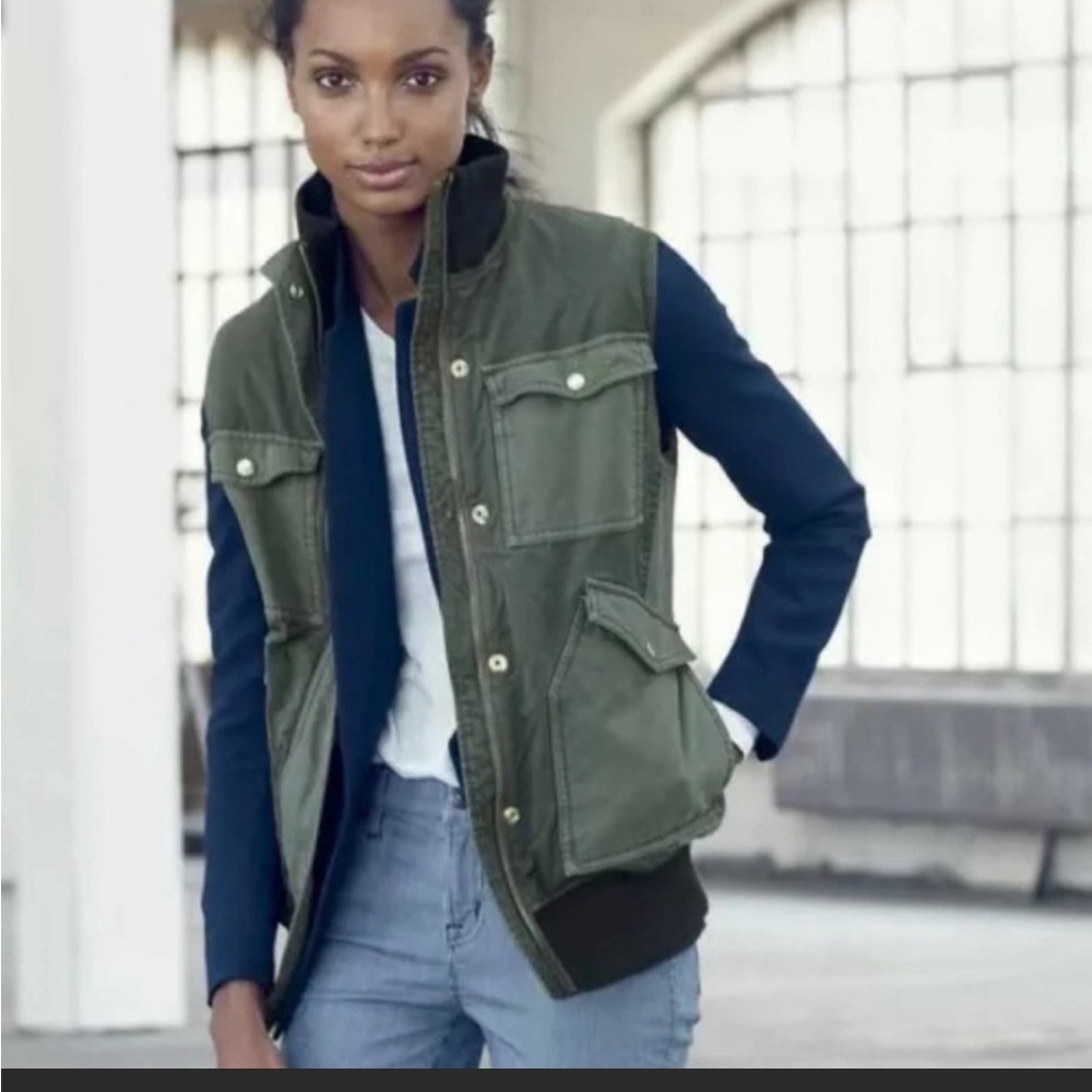 J. Crew Green Vest Sz Small